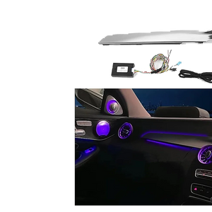 Mercedes W205/X253 beleuchtete Beifahrer-Zierleiste / Co-Pilot Ambient Panel – Detailansicht