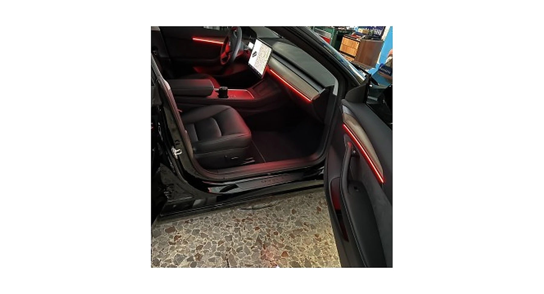 Tesla Model 3/Y RGB Ambientebeleuchtung Dashboard + Türen – Hauptansicht